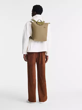 LONGCHAMP | Le Pliage Rucksack Medium, Graphite | olive
